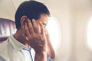 Positive and Negative Effects of White Noise on the Brain